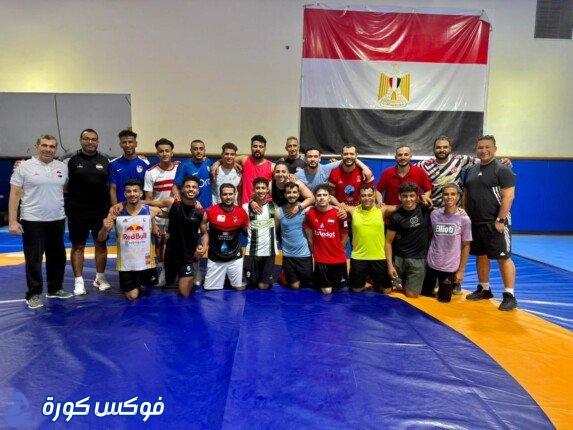 استعدادات منتخب كرة القدم للساق الواحدة لمونديال استثنائي