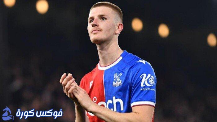 مانشستر يونايتد يسعى للتعاقد مع وارتون في سباق الانتقالات