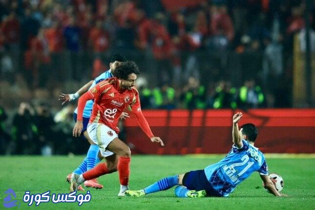 معركة القمة: الأهلي وبيراميدز في الدوري المصري