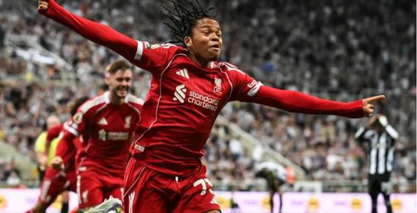 نجوم ليفربول تضيء بالإنجازات أمام نيوكاسل