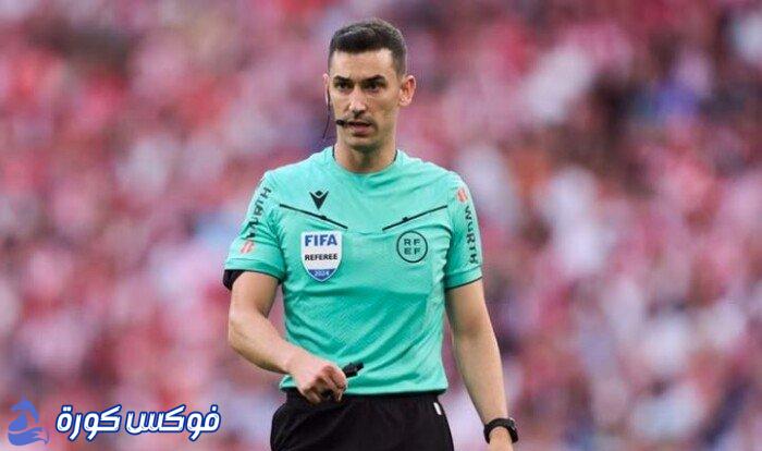 الإسباني مونيز يقود معركة القمة بين الأهلي والزمالك في الدوري الممتاز