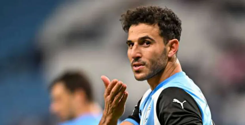 تأملات في وضوح الشمس: مشهد من السرد العميق
