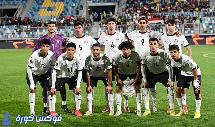 دعم دبلوماسي: سفير مصر في تشيلي يلتقي ببعثة منتخب الشباب