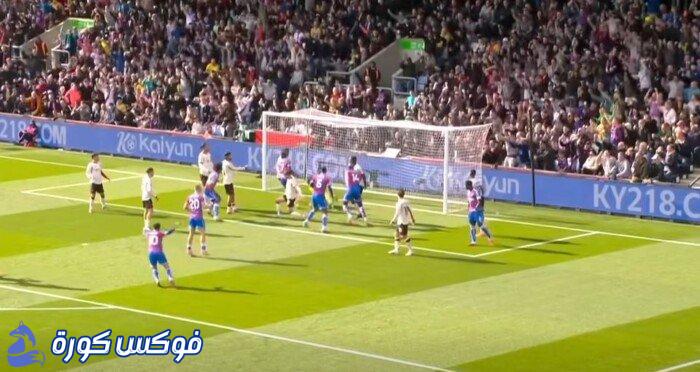 كريستال بالاس يفاجئ ليفربول بهدف مبكر في الدوري الإنجليزي