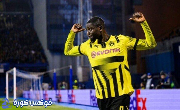 جيراسي على أعتاب برشلونة بشرط جزائي مخفف
